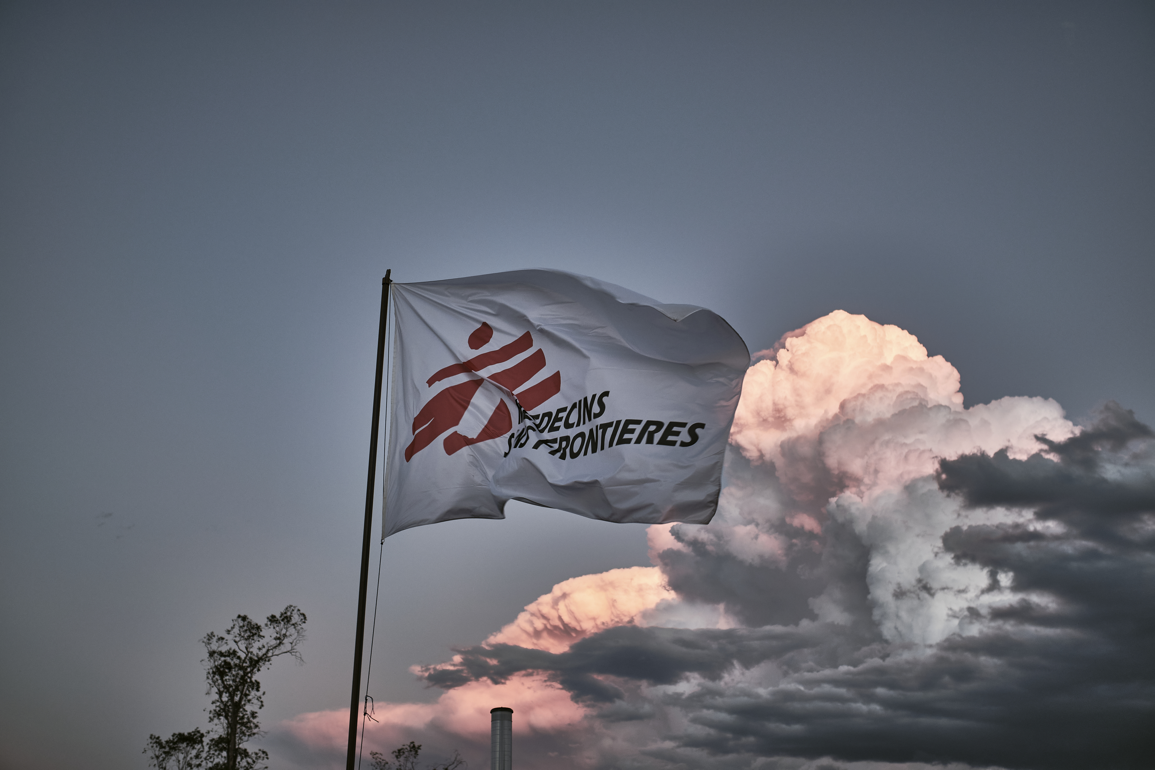 Vernissage de La Grande Expo, l'exposition immersive de MSF Luxembourg, du 17 au 29 mars 2026